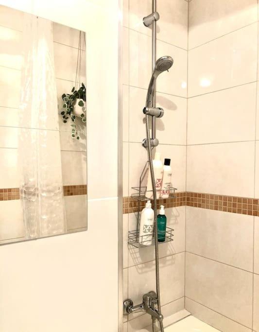 Miejskie Mieszkanie Apartment วอร์ซอ ภายนอก รูปภาพ