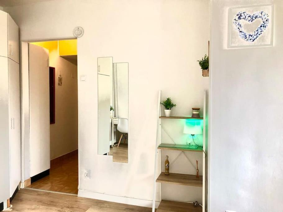 Miejskie Mieszkanie Apartment วอร์ซอ ภายนอก รูปภาพ