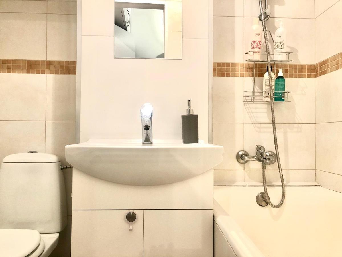 Miejskie Mieszkanie Apartment วอร์ซอ ภายนอก รูปภาพ